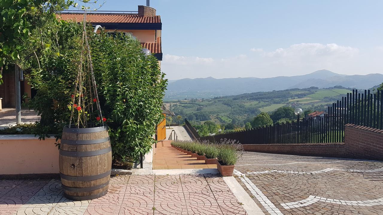 Lisandro Wine Resort Apartments Caserta Castel Campagnano Luaran gambar